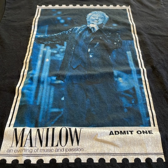 BARRY MANILOW 2007/08 CONCERT TEE - Picture 3 of 7
